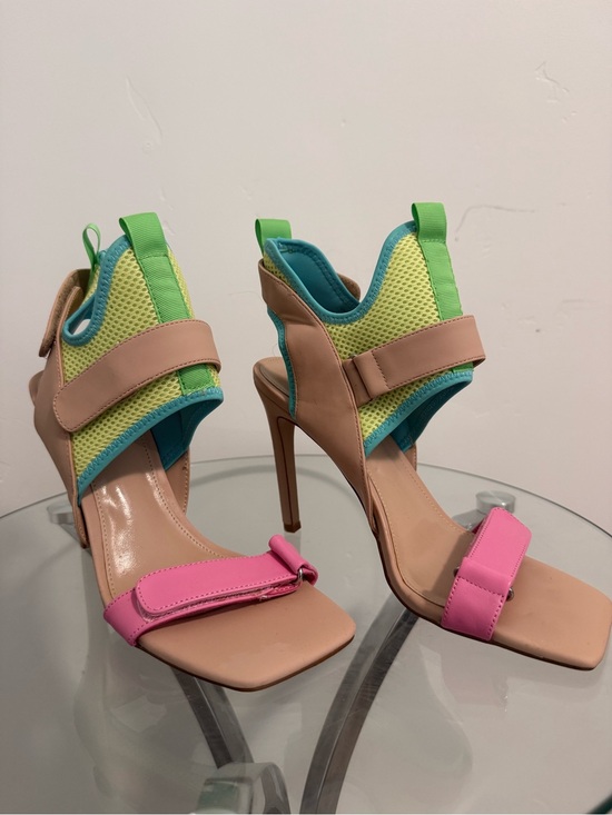 Steve Madden Shoes - Steve Madden Virtual Tan/Multi heels